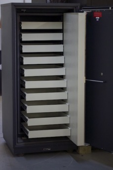 Used Schwab FireGuard 1 Hour Data Fire Safe Used Schwab FireGuard 1 Hour Data Fire Safe